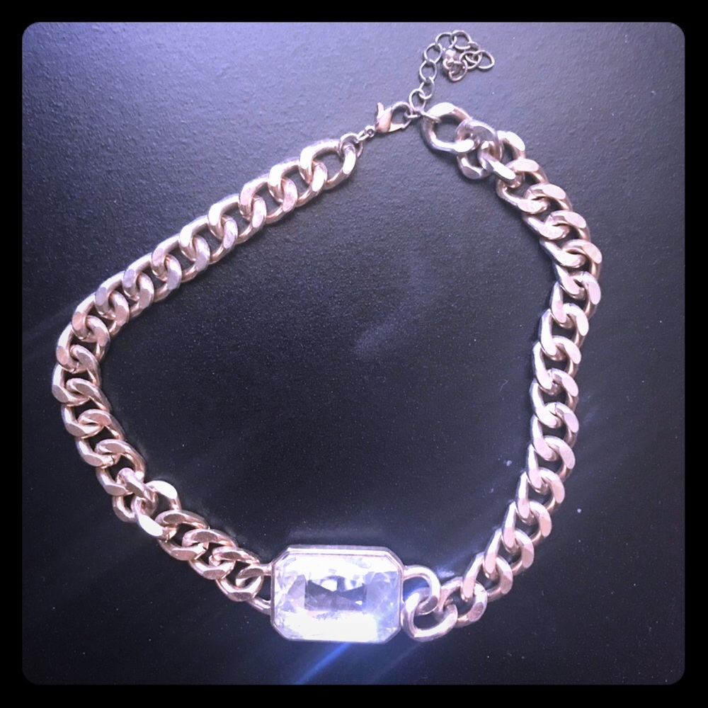 Gold chain necklace